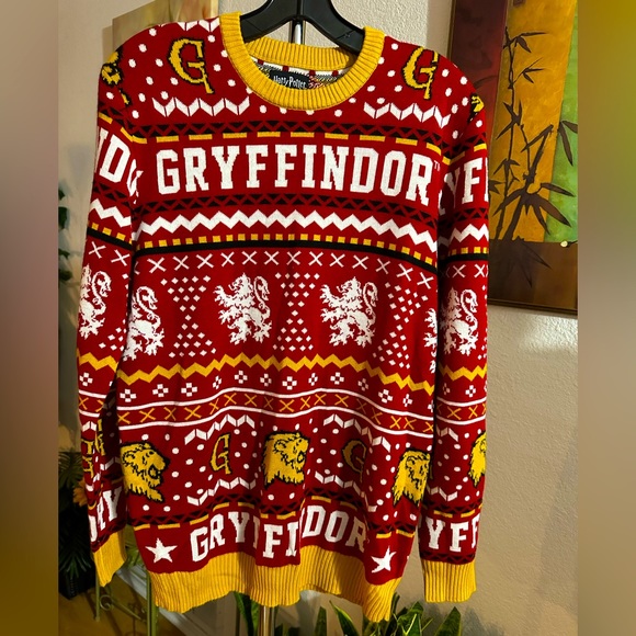 Warner Bros. Sweaters - Harry Potter sweater size XL